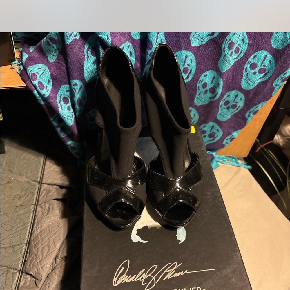 Donald J. Pliner Black Patent Peep-Toe Heels